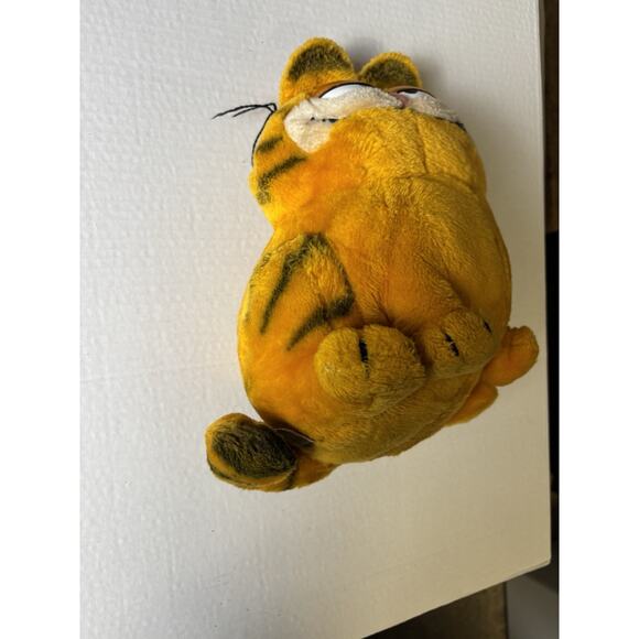 Vintage 1981 Dakin Garfield Plush Sitting Orange Fat Cat Stuffed Animal Toy 12” - Picture 4 of 16